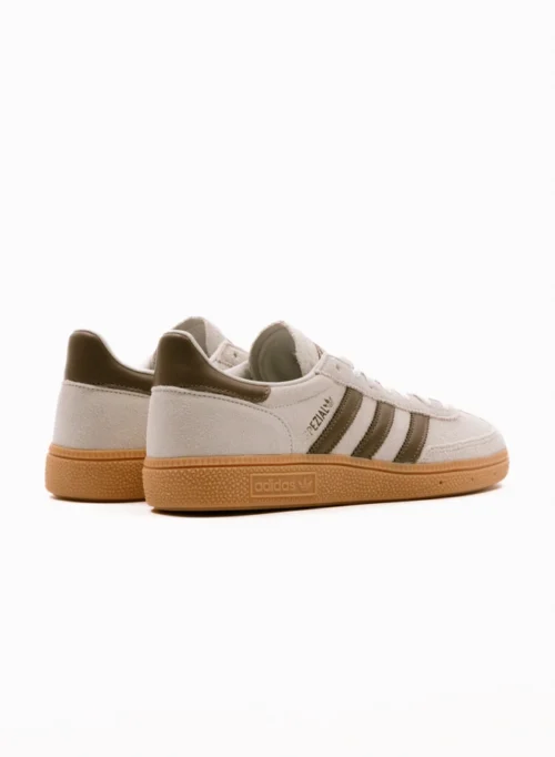 Adidas Originals Handball Spezial – Alumin / Earstr / Gum2 15 Adidas Originals Handball Spezial – Alumin / Earstr / Gum2 -Urban Sneakers Shop image 194