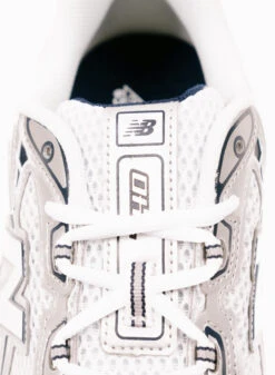 740v2 Navy / White / Shadow Grey U740WN2 -Urban Sneakers Shop image 383