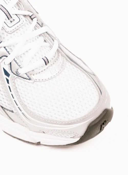 740v2 Navy / White / Shadow Grey U740WN2 -Urban Sneakers Shop image 384