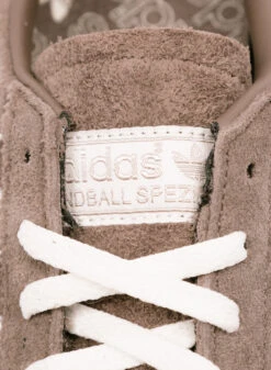 Adidas Originals Handball Spezial Earth Strata / Off White / Gum -Urban Sneakers Shop image 552