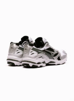 Mizuno Wave Rider 10 White Silver Black -Urban Sneakers Shop image 591