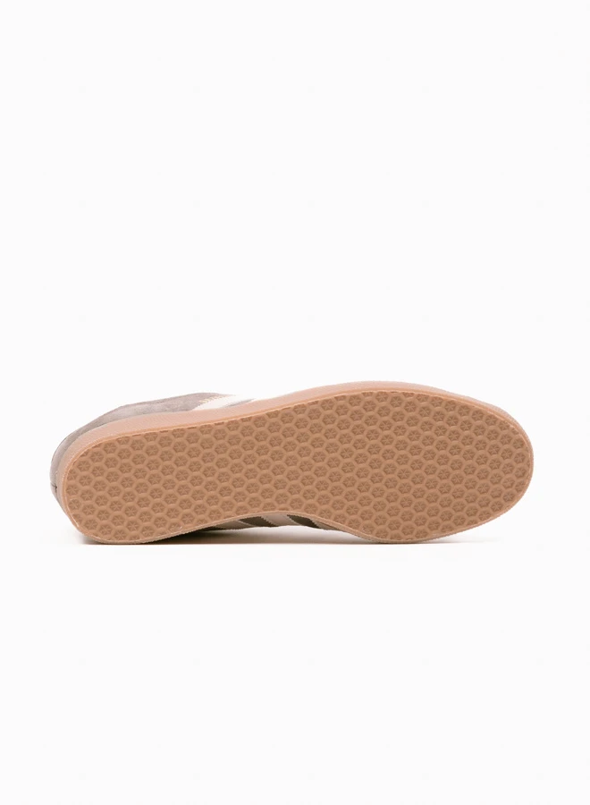 Adidas Originals X Real Madrid Gazelle 'Third Kit' – Charcoal / Putty Mauve / Gum 2 Adidas Originals X Real Madrid Gazelle 'Third Kit' – Charcoal / Putty Mauve / Gum - Image 2