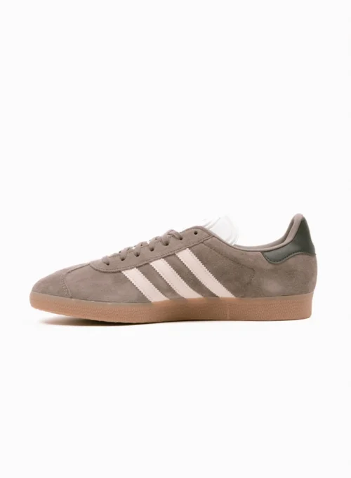 Adidas Originals X Real Madrid Gazelle 'Third Kit' – Charcoal / Putty Mauve / Gum -Urban Sneakers Shop image 980