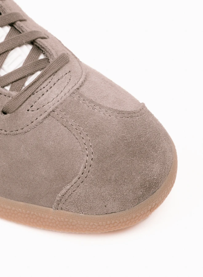 Adidas Originals X Real Madrid Gazelle 'Third Kit' – Charcoal / Putty Mauve / Gum 9 Adidas Originals X Real Madrid Gazelle 'Third Kit' – Charcoal / Putty Mauve / Gum - Image 9